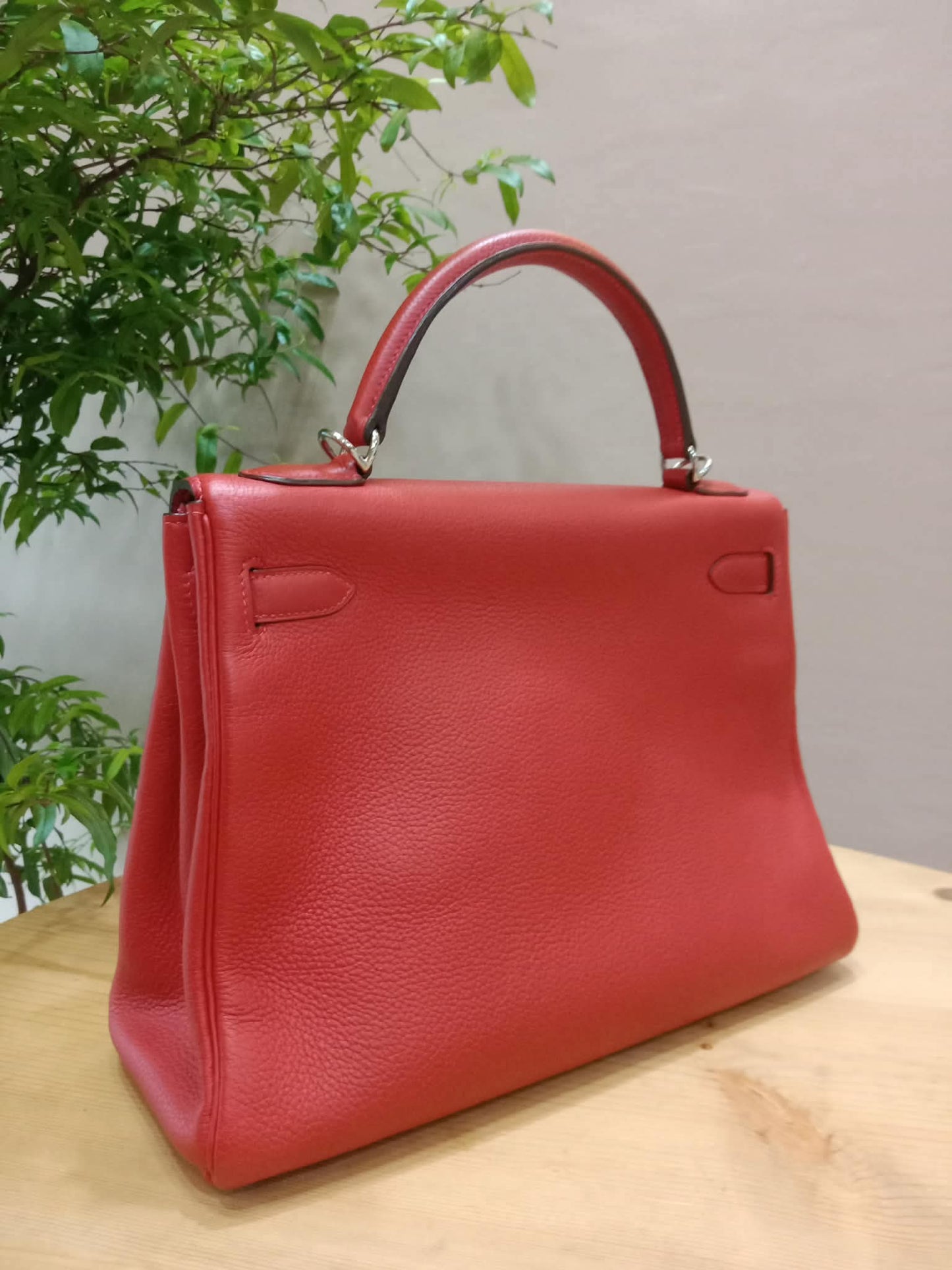 Hermes Kelly 32 Rouge Casaque Togo Stamp I Square 2005