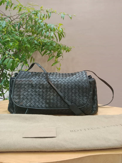 Bottega Veneta Intrecciato Messenger Bag Black