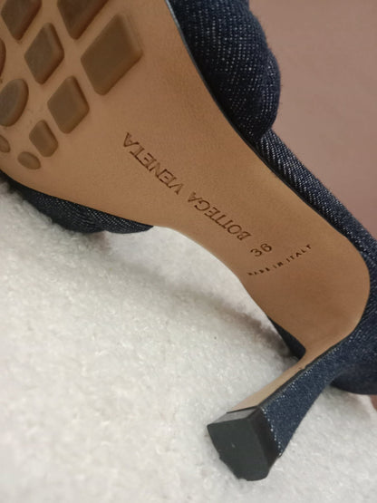 Bottega Veneta Indigo Denim Matelasse Padded Mule Sandals Size 36