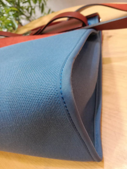 Hermes Herbag Zip 31 Bicolor Blue/Red Canvas & Leather Stamp X 2016