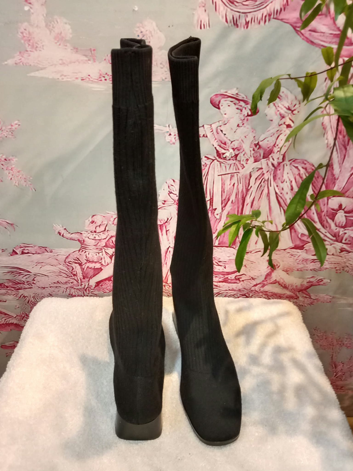 VIVAIA Knit Knee-High Sock Boots Black Size 37 (24)