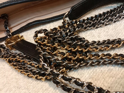 Chanel Gabrielle Hobo Bag Beige/Black Medium Series 27