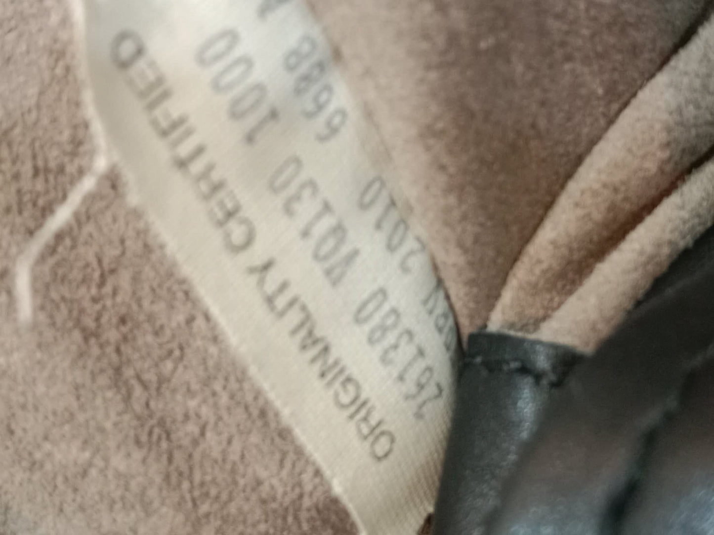 Bottega Veneta Intrecciato Messenger Bag Black