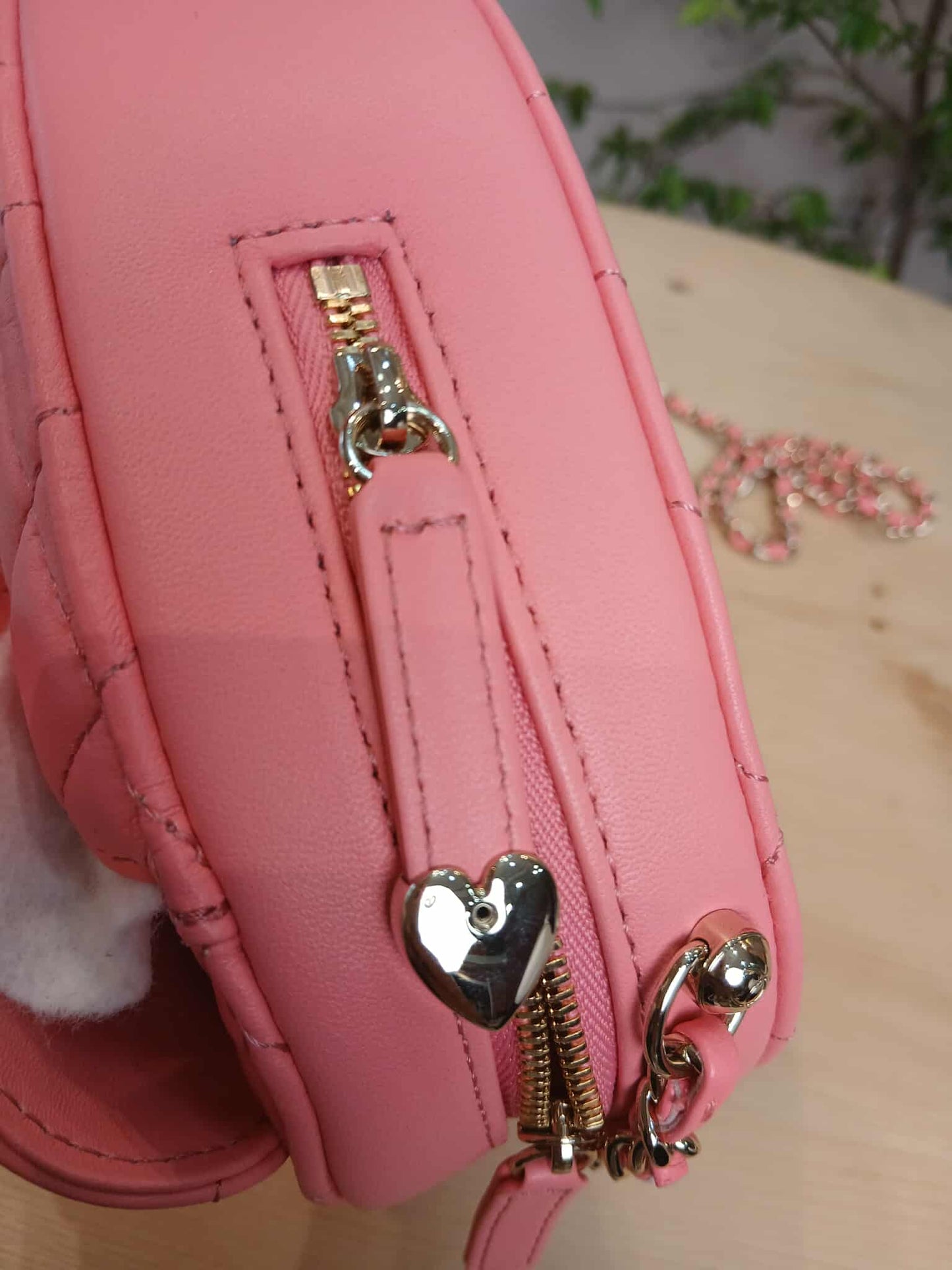 Chanel CC in Love Heart Bag Lambskin Pink Microchipped