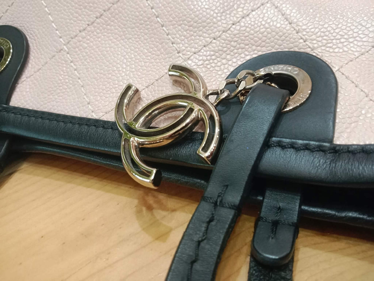 Chanel Totebag Light Pink Series 19