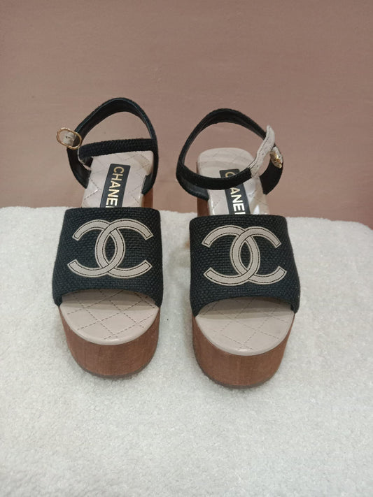 Chanel Wedge Sandals Black Canvas Embroidered Interlocking CC Logo Size 36