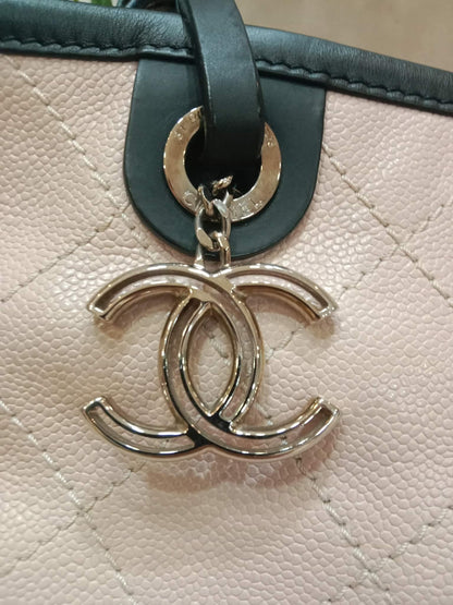Chanel Totebag Light Pink Series 19