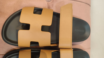 Hermes Chypre Camel Size 38.5