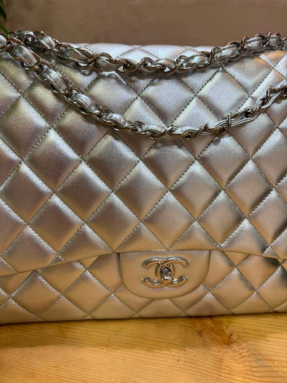 Chanel Maxi Single Flap Series 13