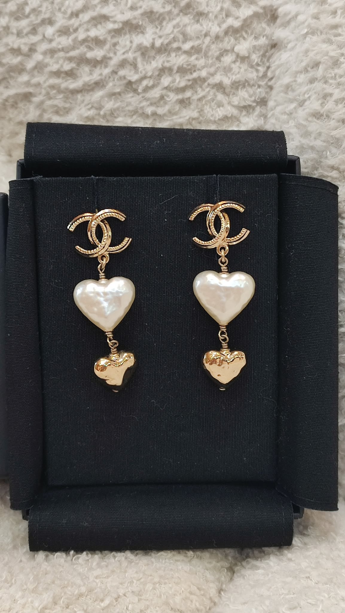 Chanel 22C Heart Pearly White CC Logo Dangling Earrings
