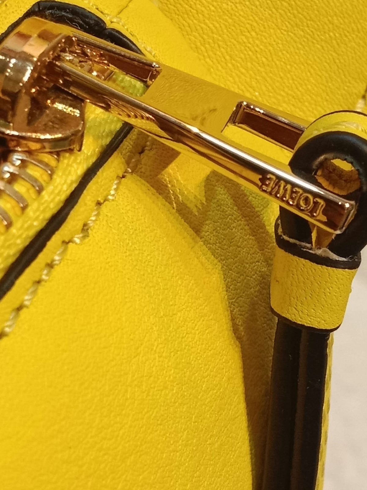 Loewe Bolso Puzzle Hobo Lemon