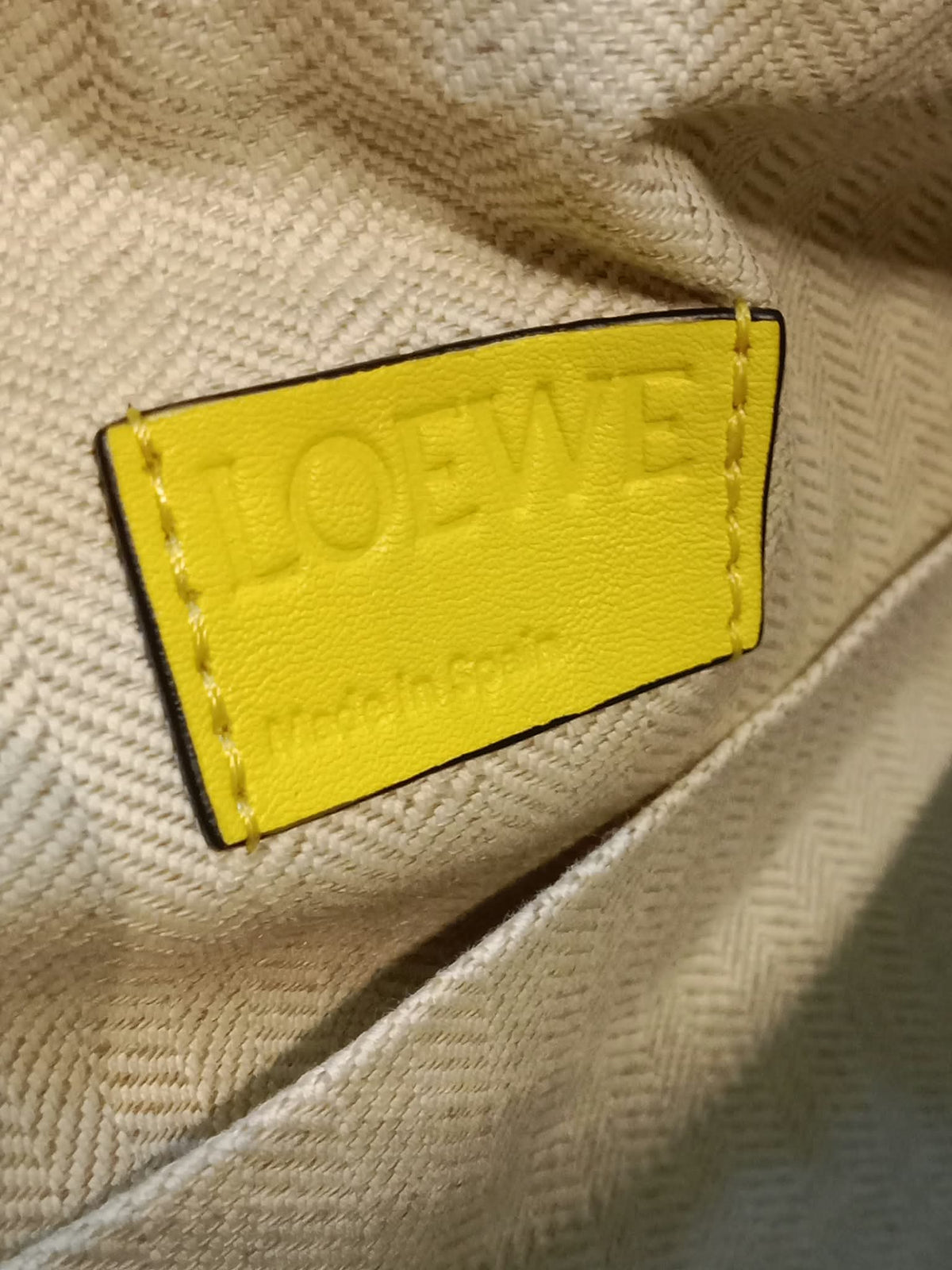 Loewe Bolso Puzzle Hobo Lemon
