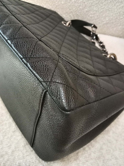Chanel GST Caviar Black Series 12