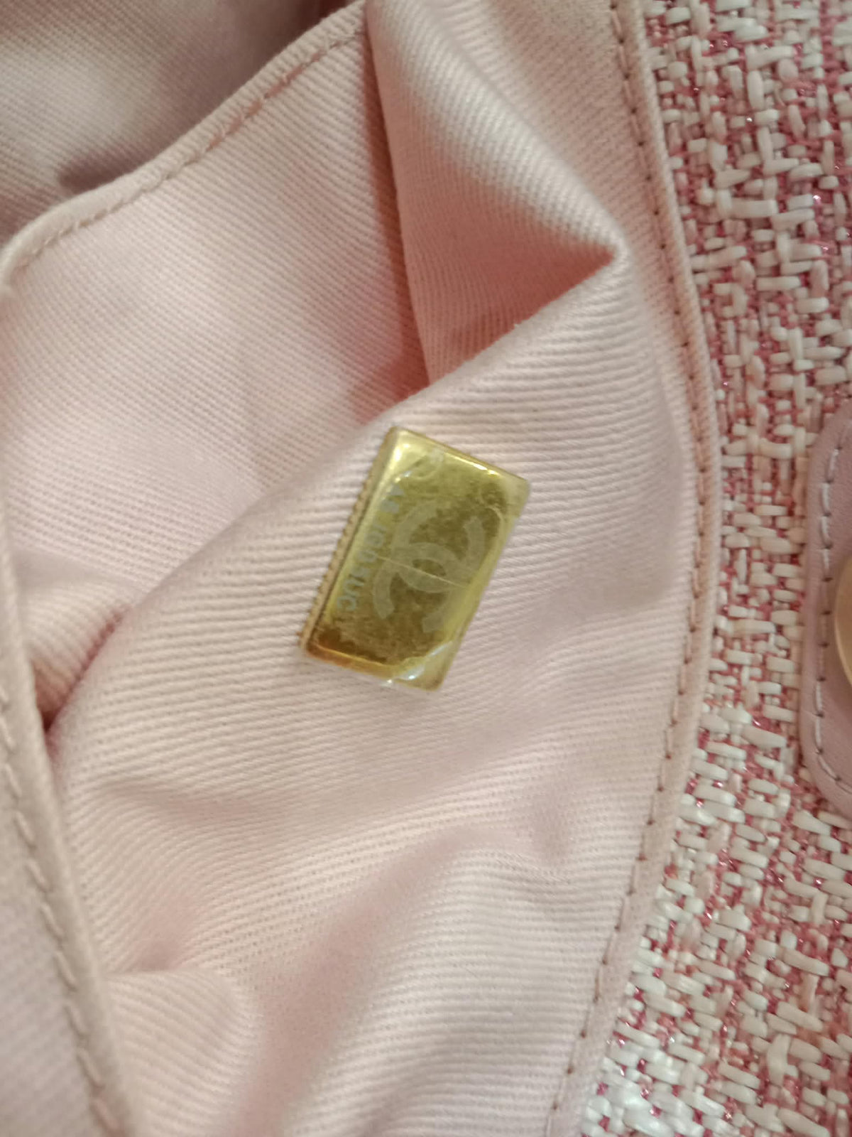 Chanel Deauville Tote Tweed Pink Microchipped