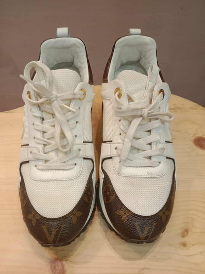 Louis Vuitton White Monogram Reverse Run Away Sneakers Size 37 (24)