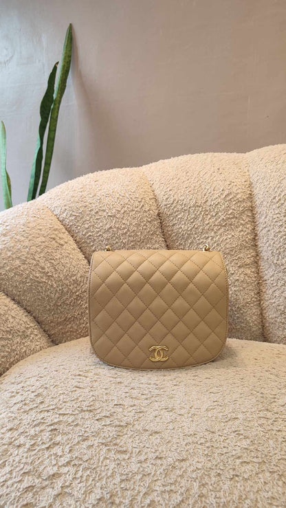 Chanel Messenger Flap Bag Lambskin Beige Series 27 Fullset