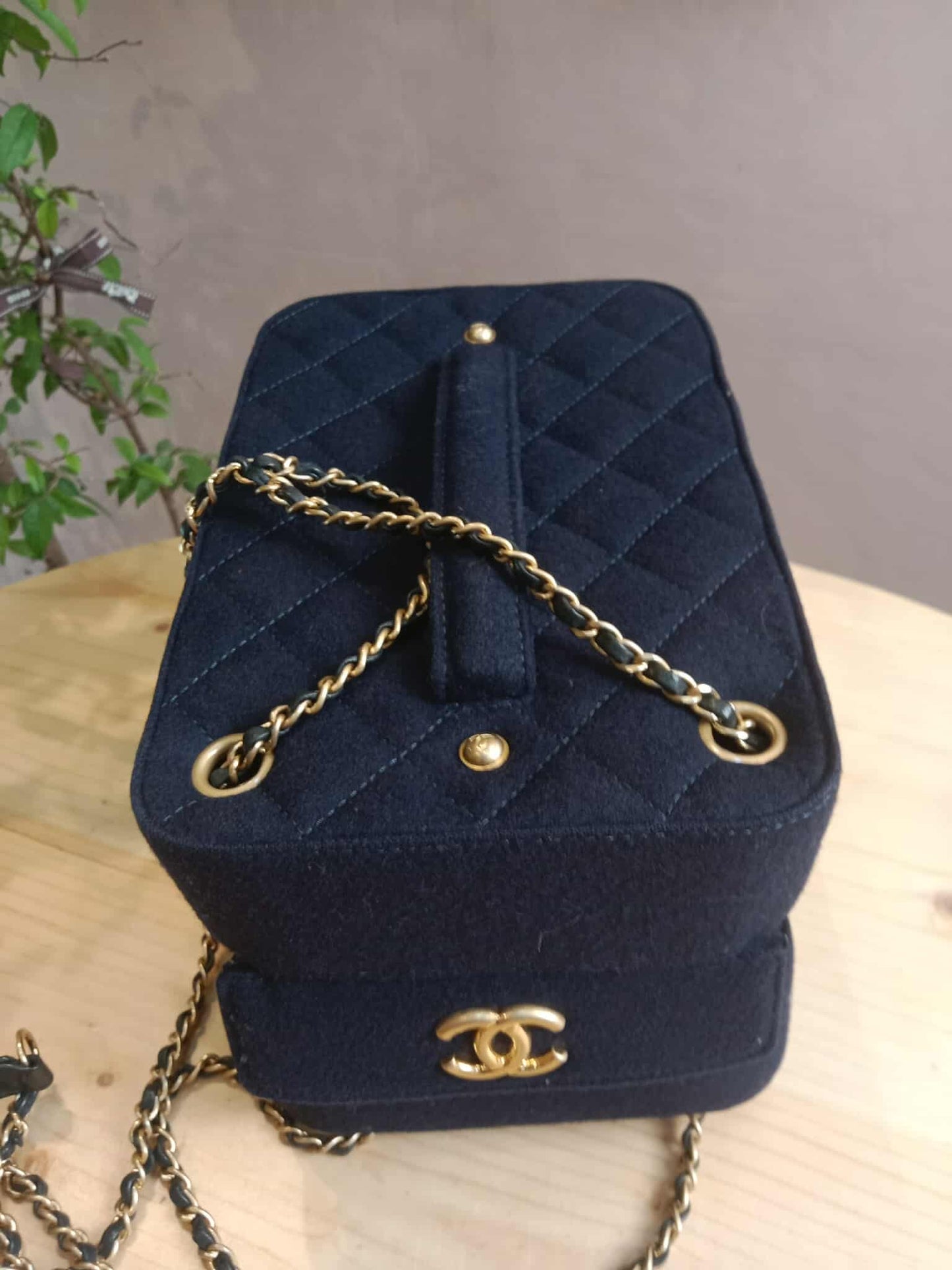 Chanel Paris-Hamburg Accordion Quilted Navy Blue Wool Aged Crossbody Runway Bag Series 25