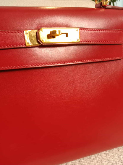 Hermes Kelly 28 Calfbox Leather Rouge VIF Stamp F Square 2002