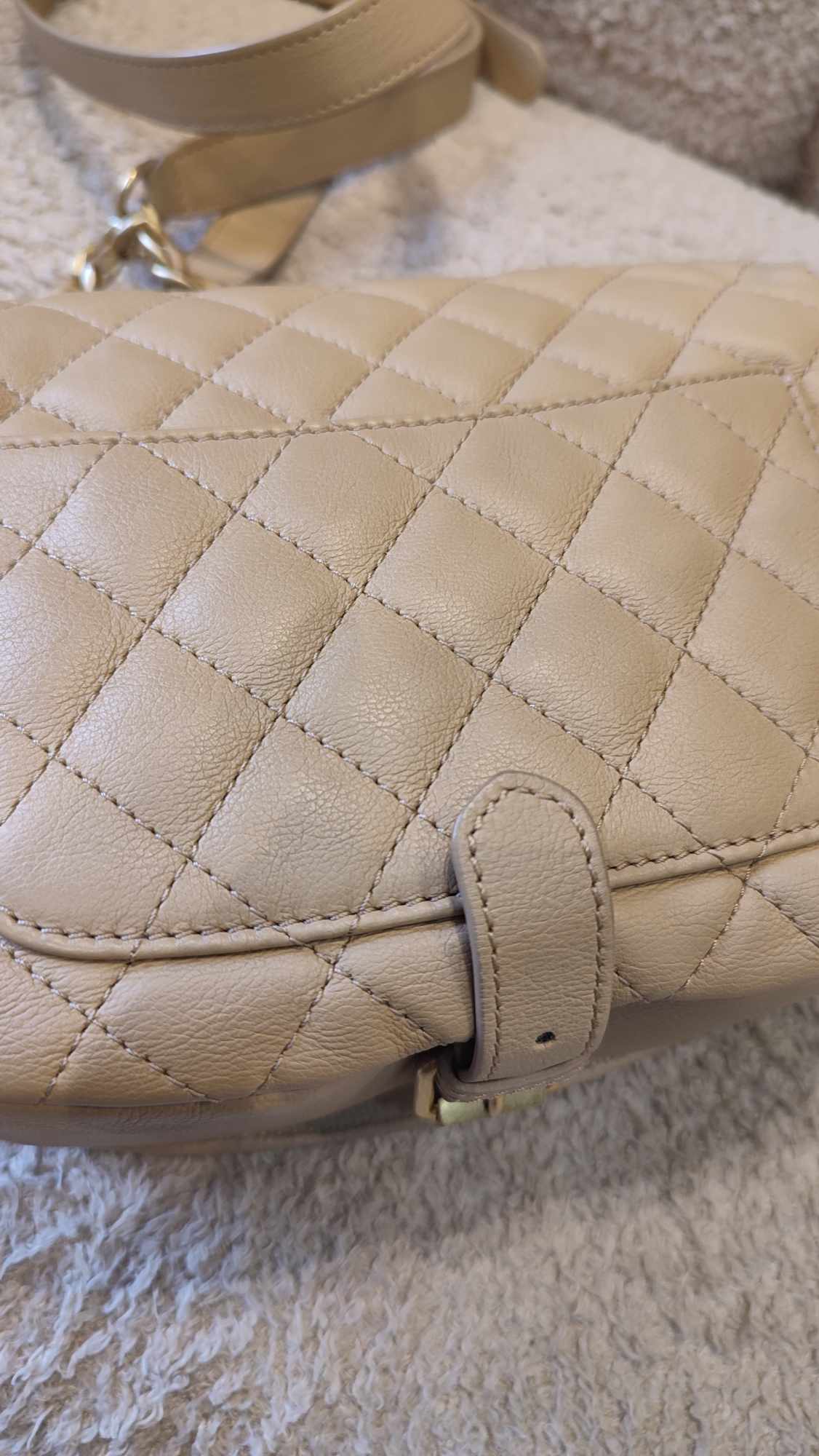 Chanel Messenger Flap Bag Lambskin Beige Series 27 Fullset