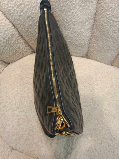 Louis Vuitton Coussin Black