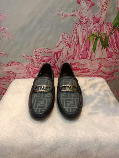 Fendi O'Clock Driving Loafers Black Size 9