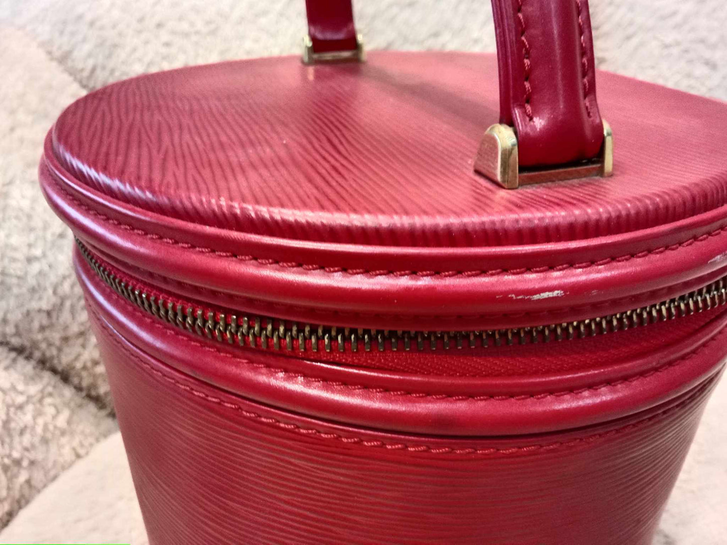 Louis Vuitton Red Epi Cannes Vanity Case