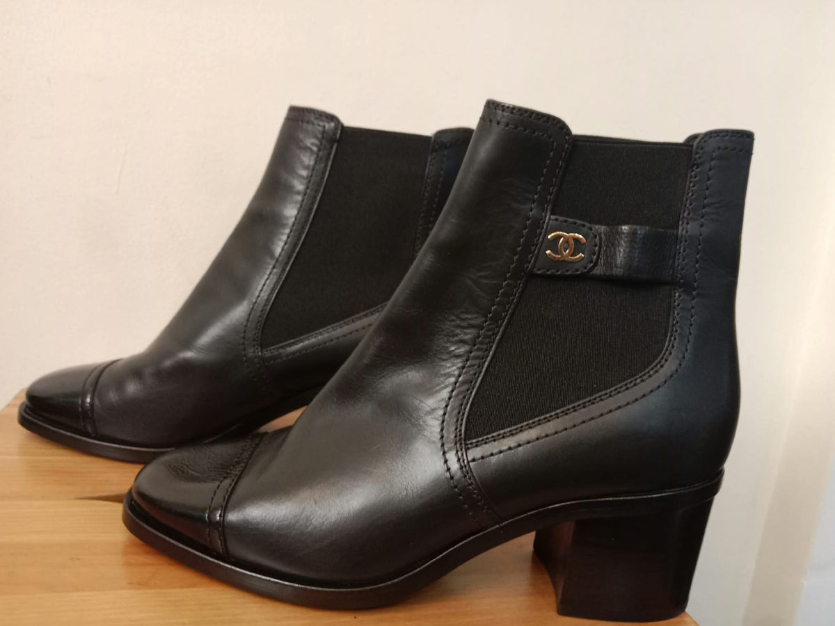 Chanel Calfskin Patent Cap Toe Short Boots Pre-Fall 2019 Collection Size 37.5