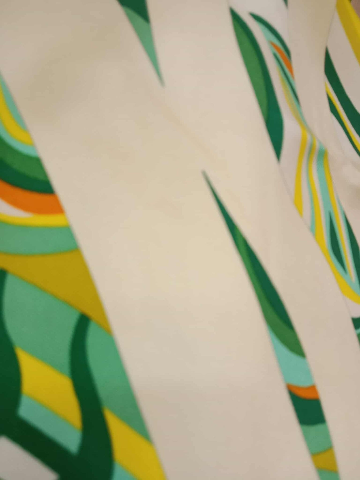 Hermes Carre 90 "Le Reve de Julia" Silk Scarf