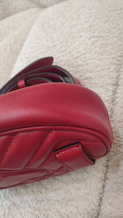 Gucci GG Marmont Beltbag Red