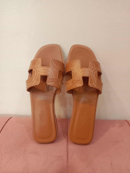 Hermes Oran Panoplie Equestre Embroidered H Gold Size 36.5