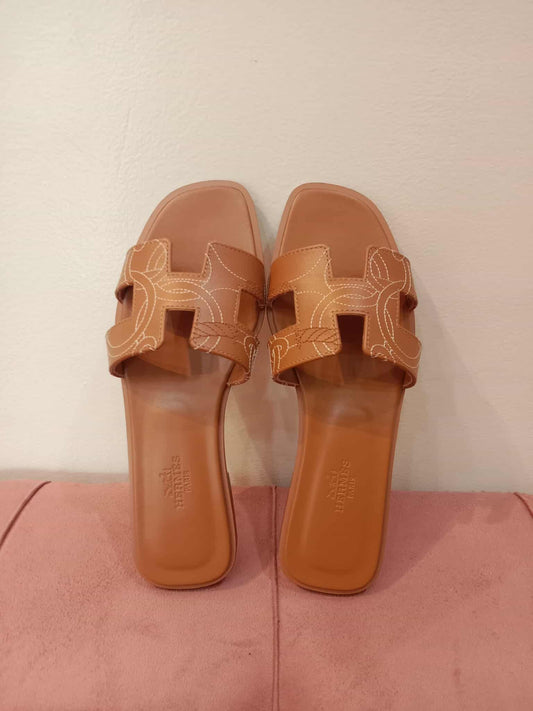 Hermes Oran Panoplie Equestre Embroidered H Gold Size 36.5