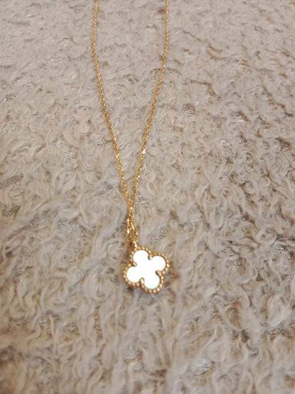 Van Cleef & Arpels Sweet Alhambra White Mother of Pearl 18K Gold Necklace