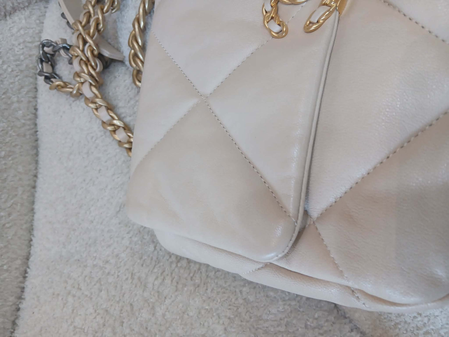 Chanel 19 Beige Lambskin Small Series 30