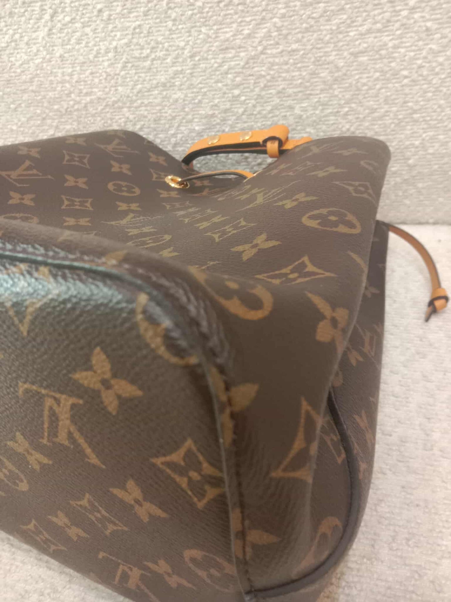 Louis Vuitton Neo Neo Bucket Bag Monogram Canvas