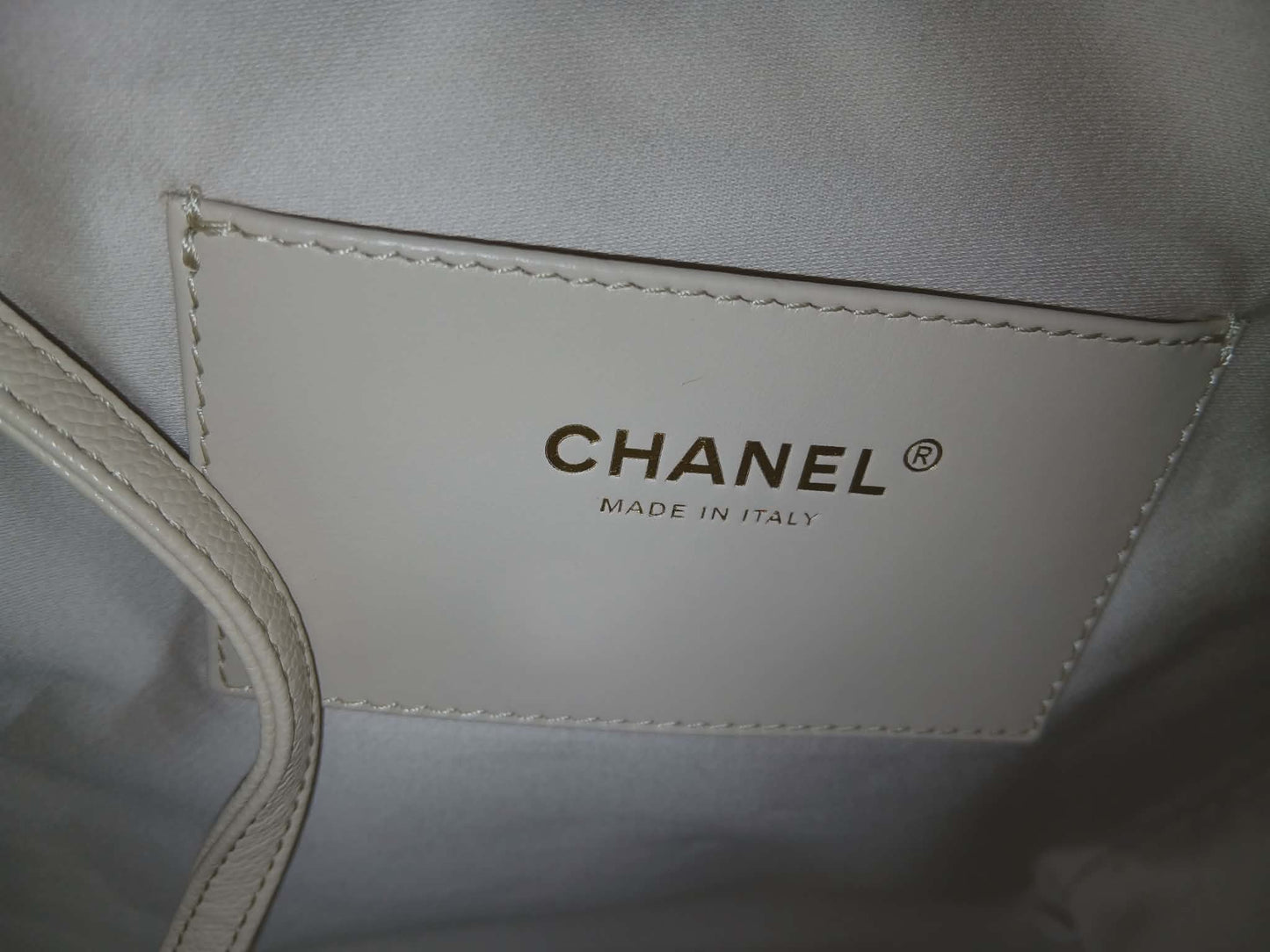 Chanel 25 Beige Caviar Medium Microchipped