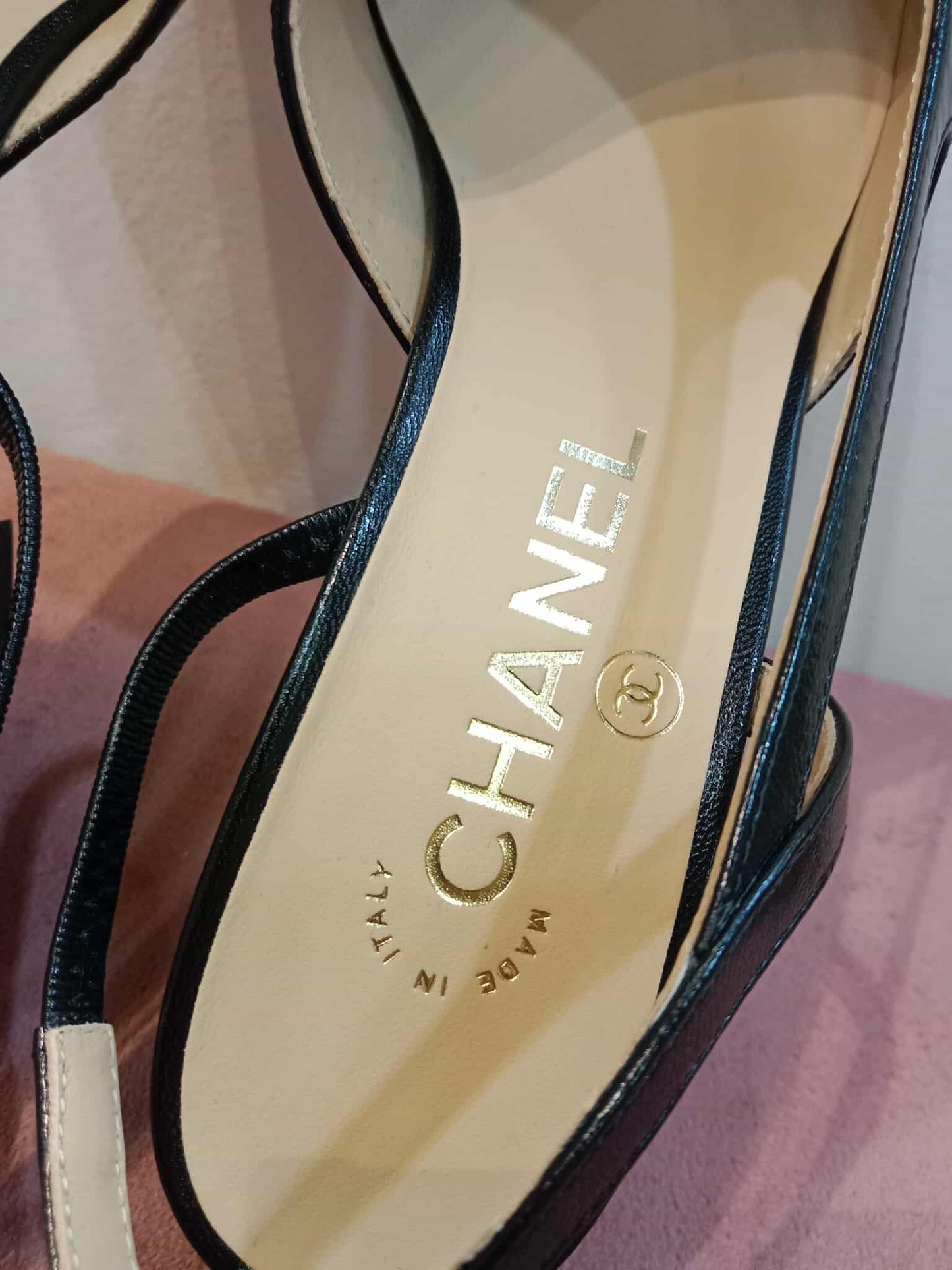 Chanel CC Slingback Black 37C