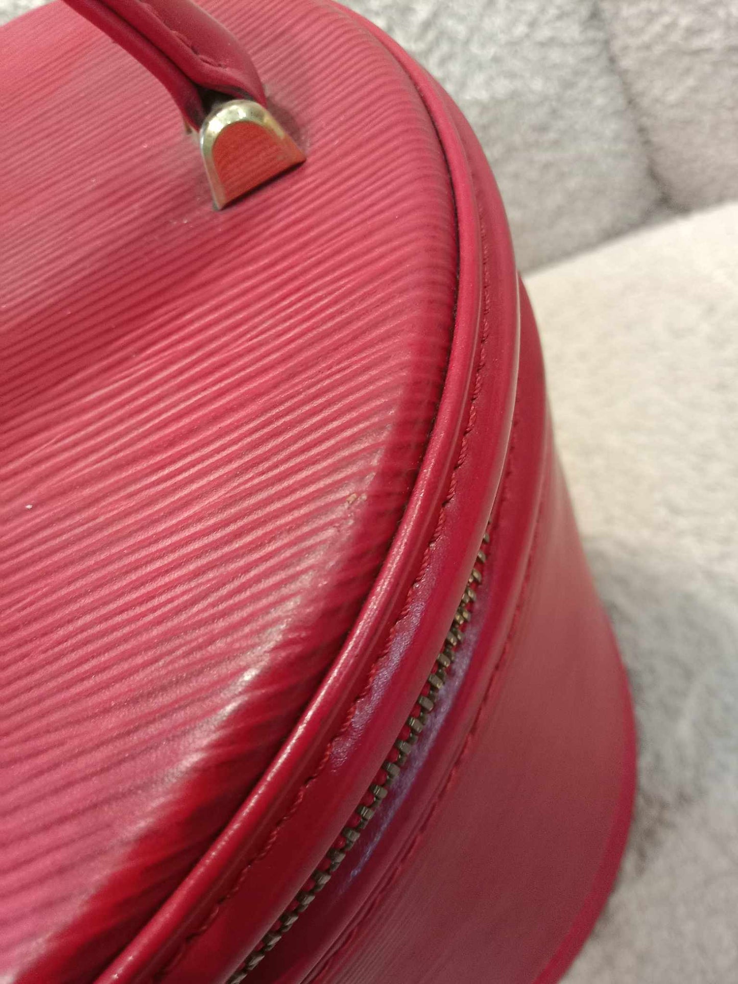 Louis Vuitton Red Epi Cannes Vanity Case