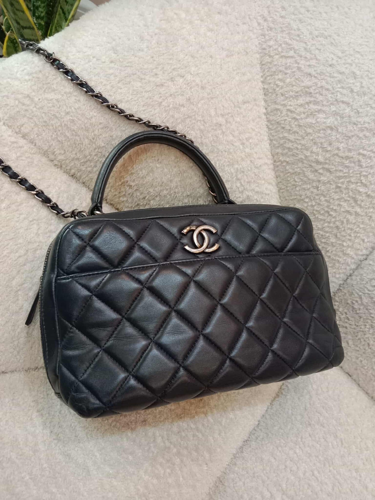Chanel Trendy CC Bowling Bag Lambskin Series 21