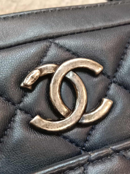 Chanel Trendy CC Bowling Bag Lambskin Series 21