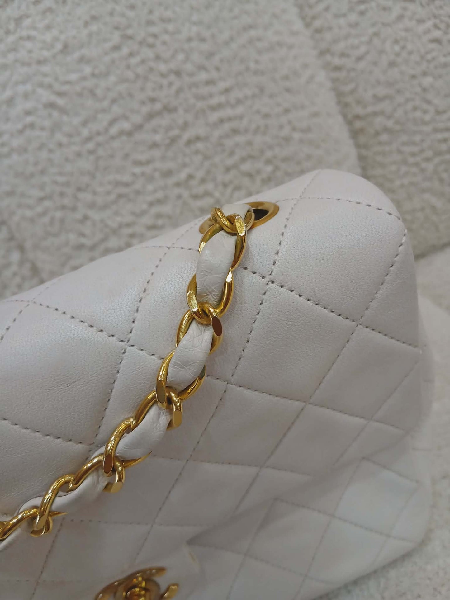 Chanel Matelasse Lambskin Vintage Flap White Series 1