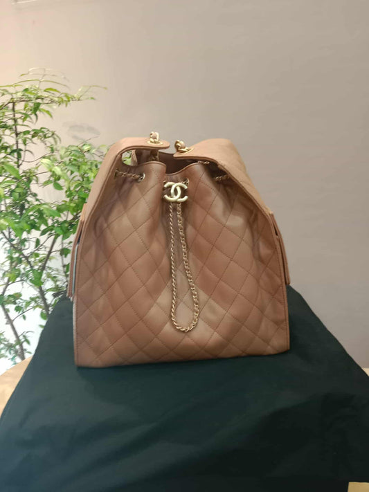 Chanel 25 Caramel  Caviar Microchipped Medium Brandnew
