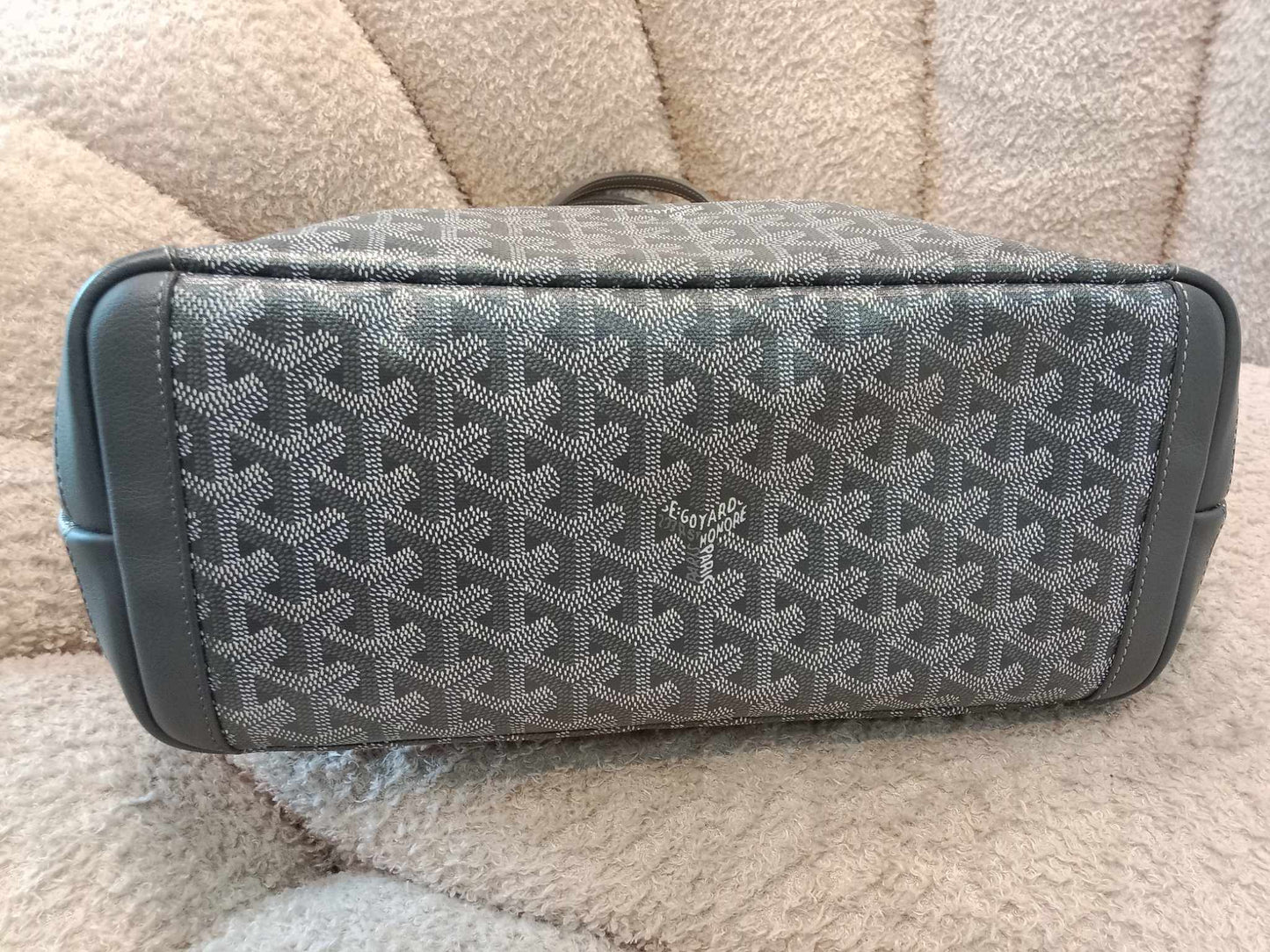 Goyard Artois Gray PM