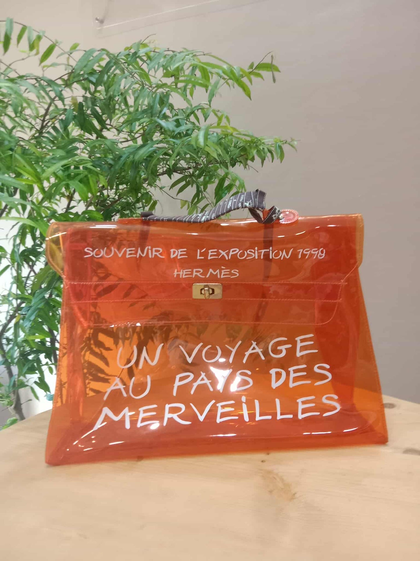 Hermes Souvenir de I'Exposition 1998 Kelly Bag Orange