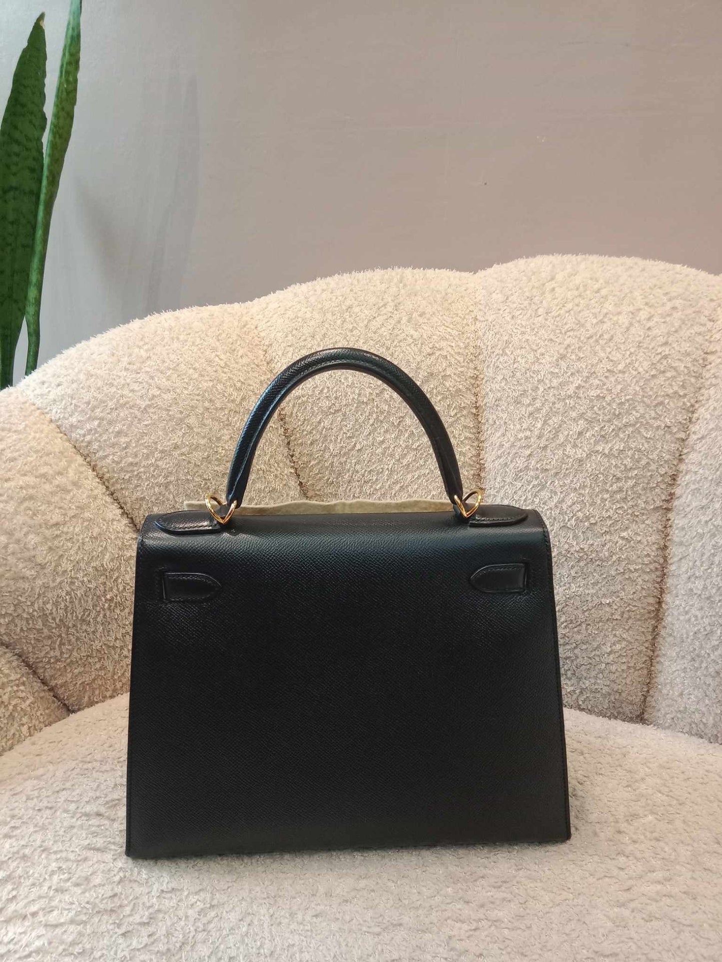 Hermes Kelly 28 Noir Epsom Stamp T 2015