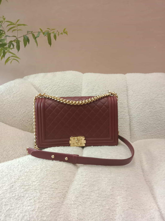Chanel Boy Flap New Medium Burgundy Lambskin Series 22