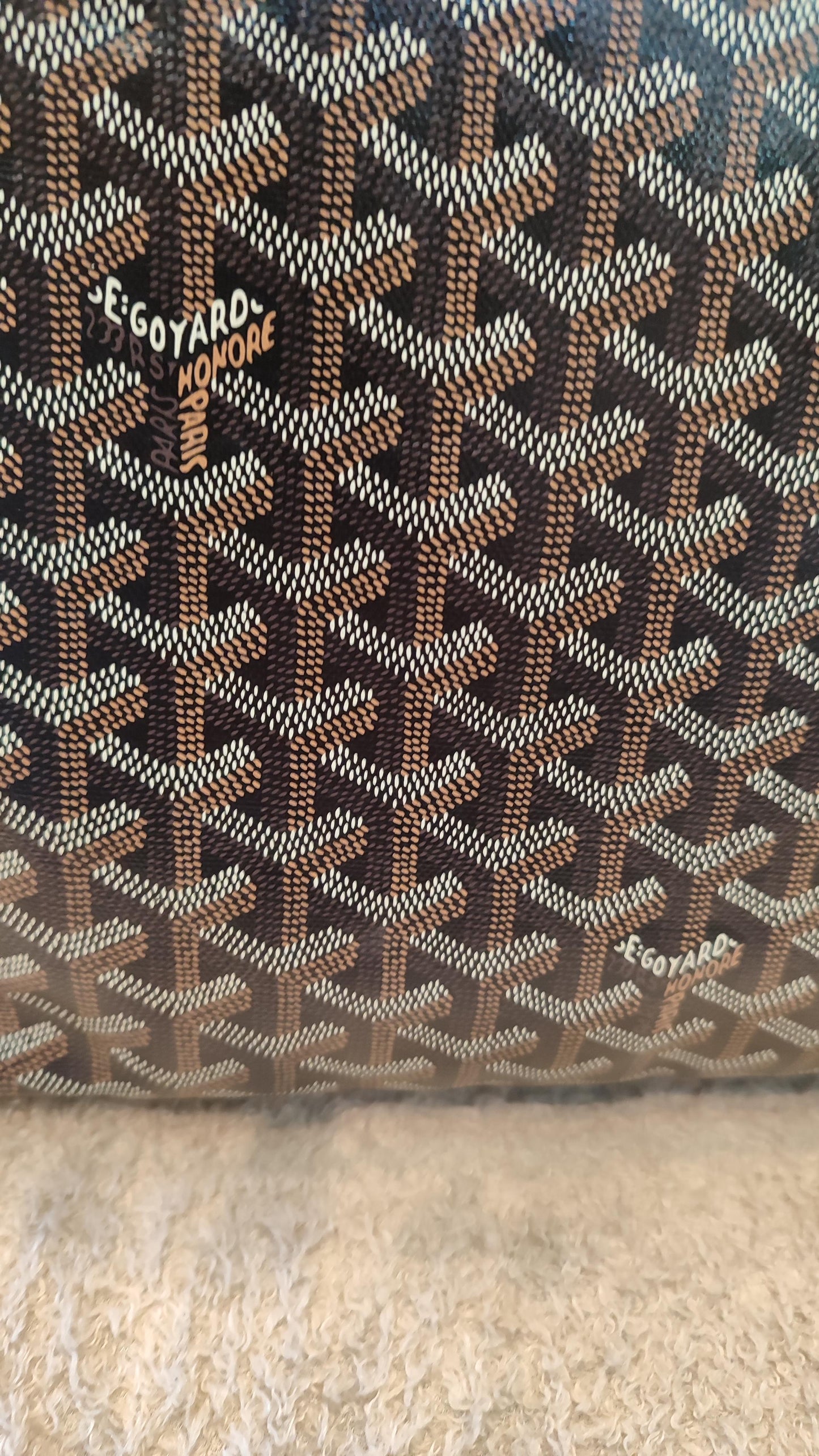 Goyard Artois Black MM