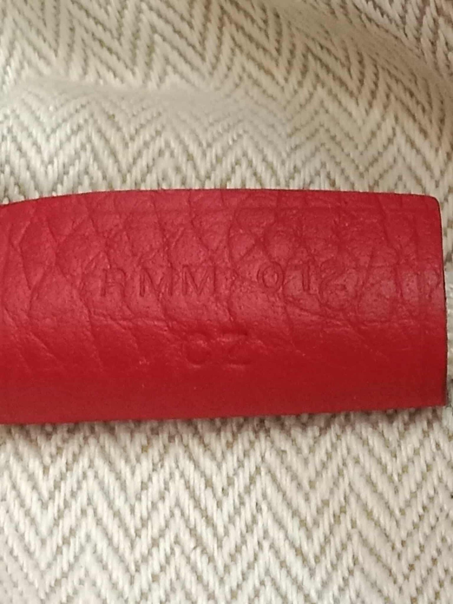 Hermes Victoria 43 Clemence Red Stamp R 2014