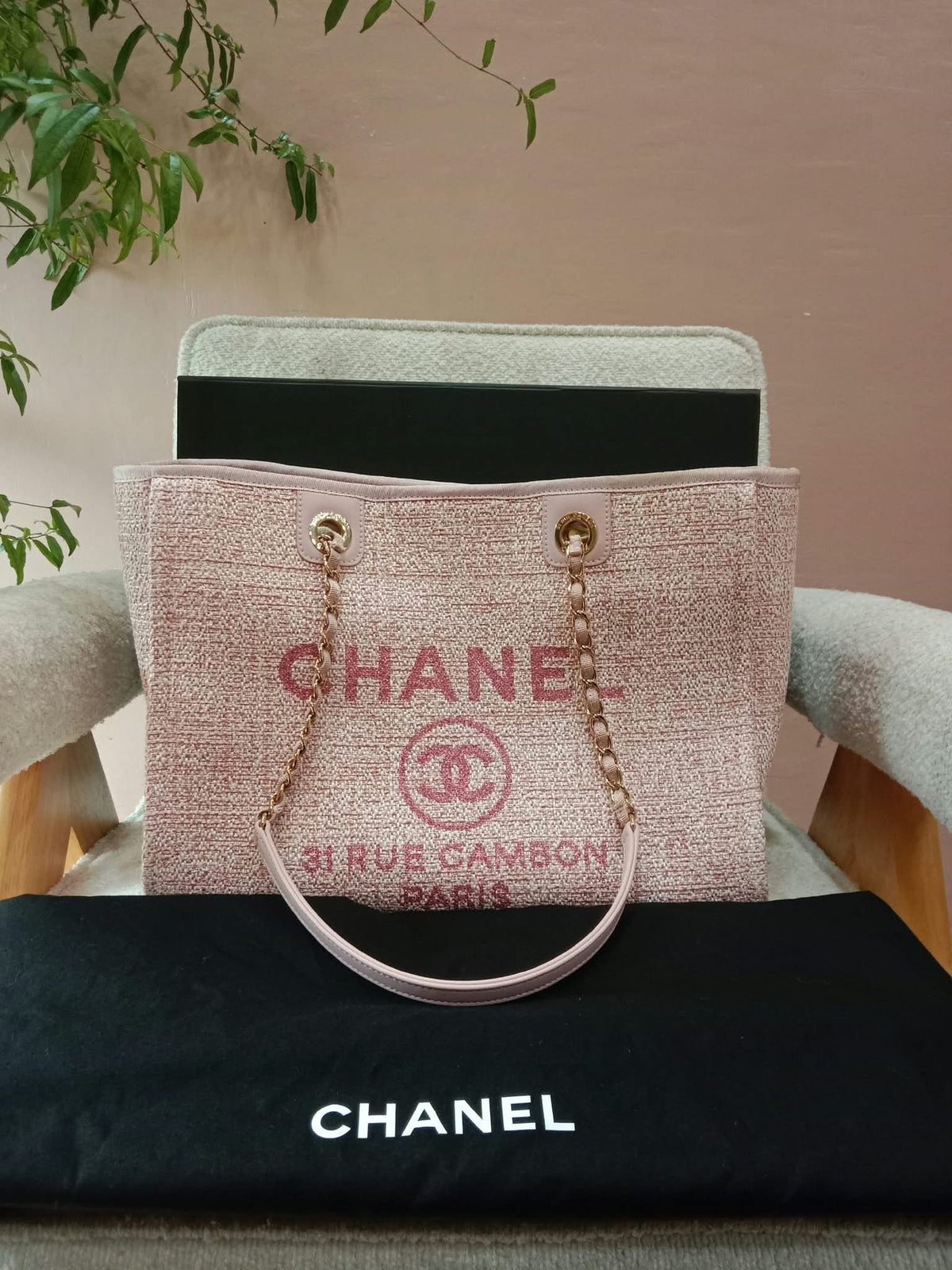 Chanel Deauville Tote Tweed Pink Microchipped