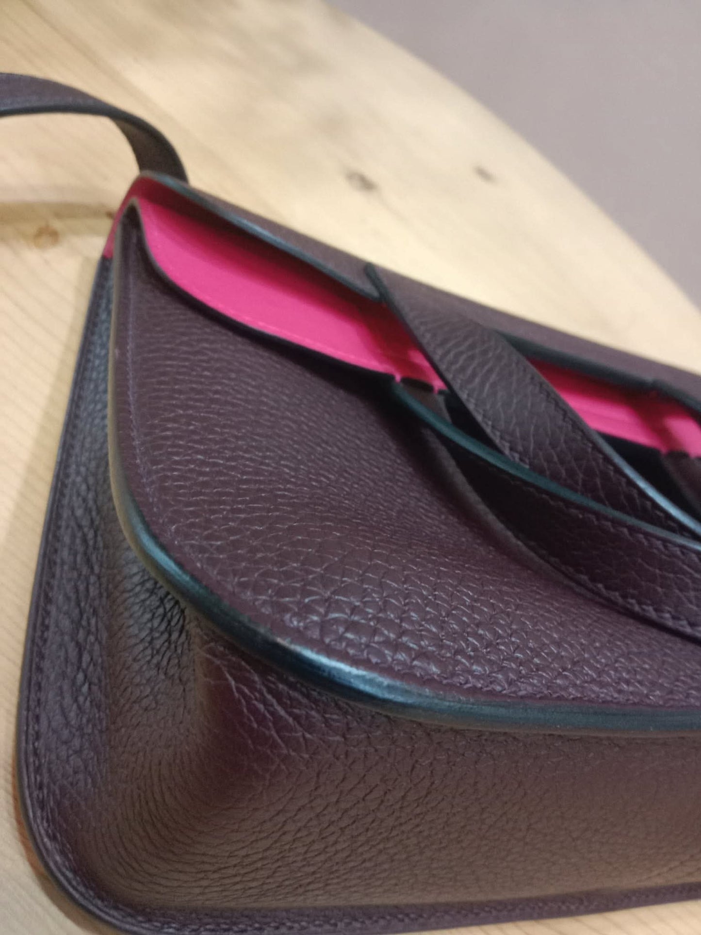 Hermes Halzan 25 Clemence Rouge/Framboise Stamp Z 2021