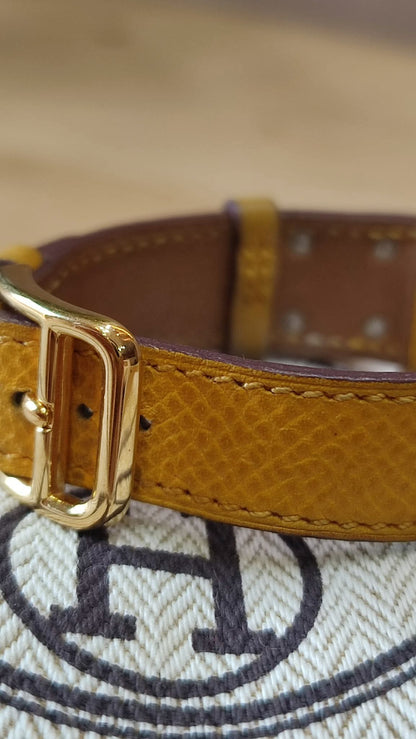 Hermes Vintage Gold Plated Medor Watch Epsom Yellow Stamp Y Circle 1995